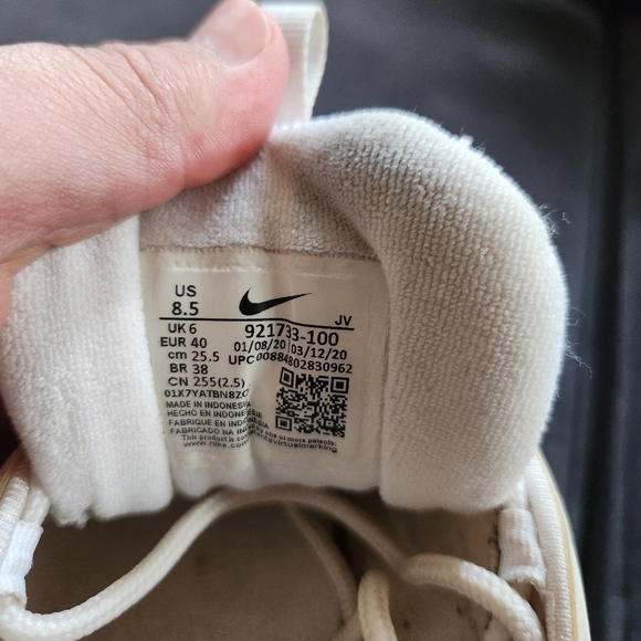 NIKE Air Max 97 Pure Platinum Running Shoes - Womens Size 8.5 - Picture 2 of 9